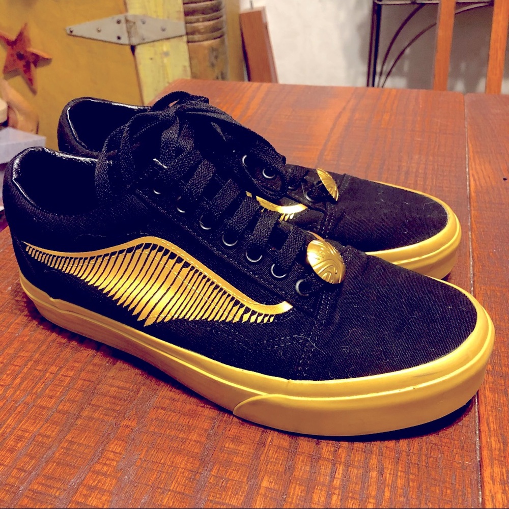 NWB, Harry Potter Golden Snitch Vans, W 9, M 7.5